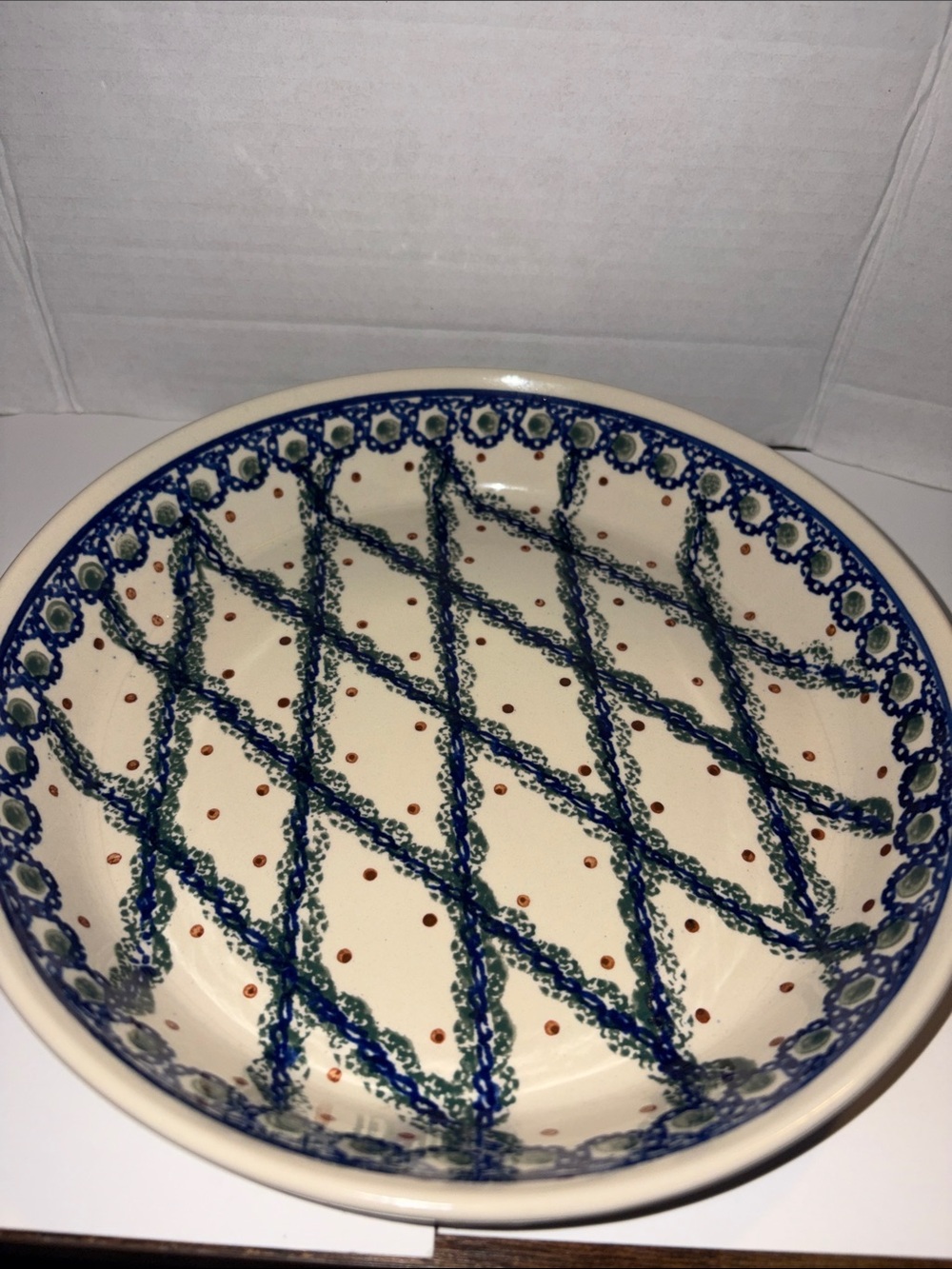 Boleslawiec Handpainted Ceramic pie plate in Blue and Green